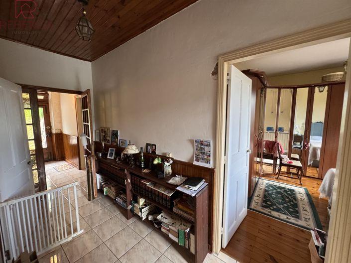 Image No.23-3 Bed House for sale