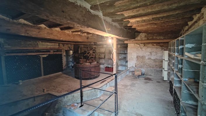 Image No.9-3 Bed House for sale