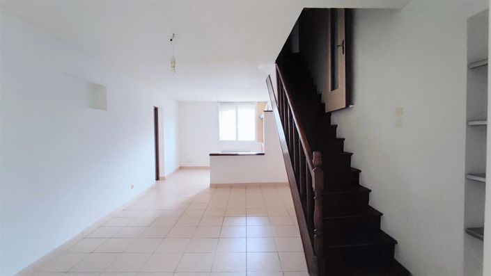Image No.3-3 Bed House for sale