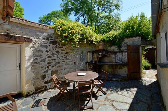 Image No.15-5 Bed House for sale