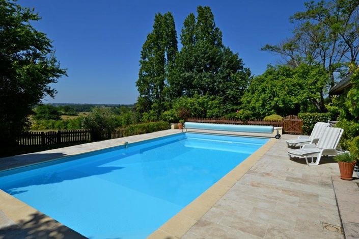 Image No.3-5 Bed House for sale