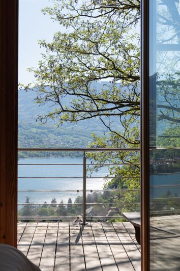 Image No.12-6 Bed House for sale