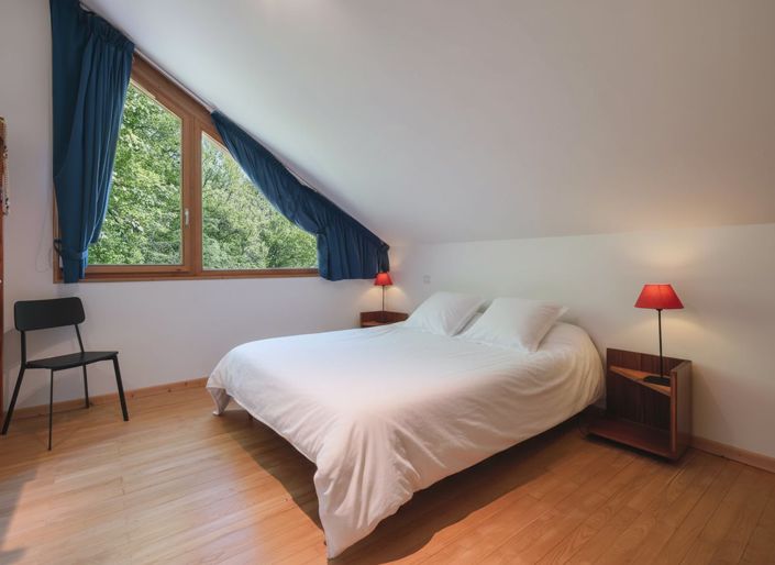 Image No.16-6 Bed House for sale