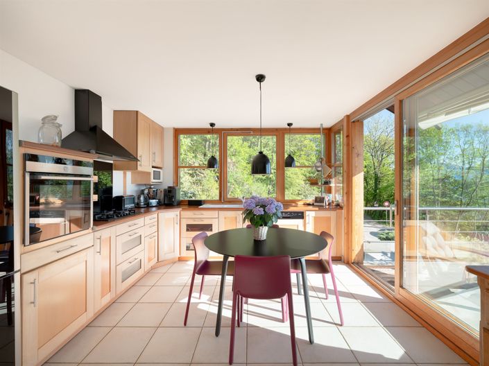 Image No.4-6 Bed House for sale