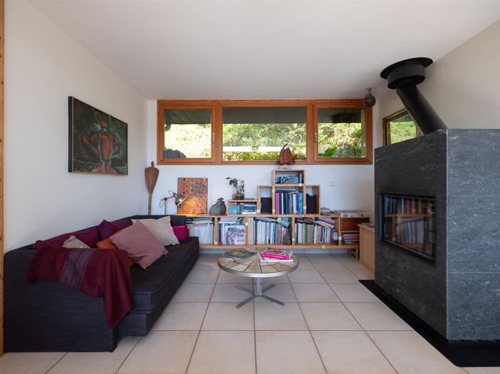 Image No.9-6 Bed House for sale