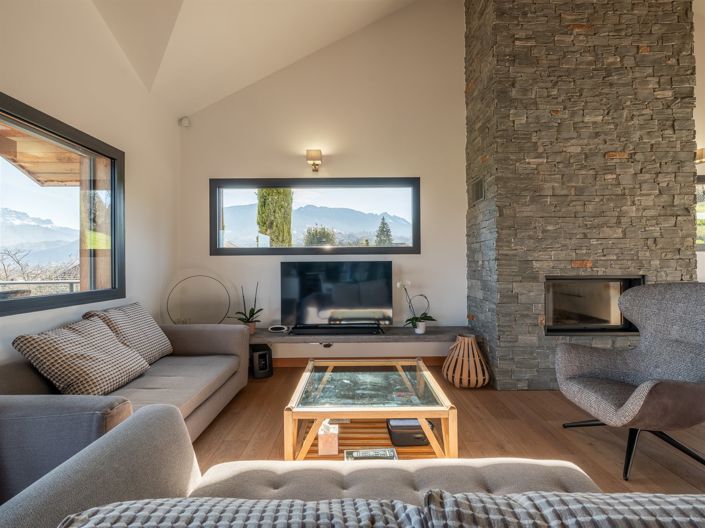 Image No.10-4 Bed House for sale