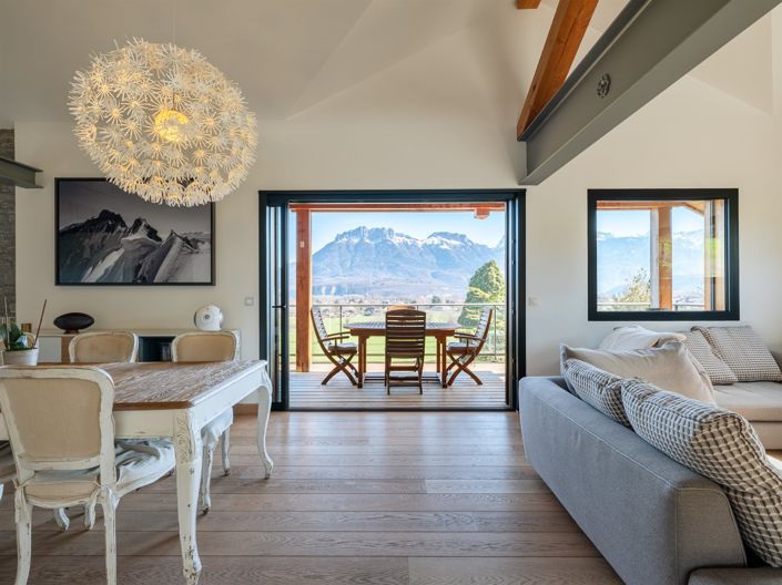 Image No.3-4 Bed House for sale