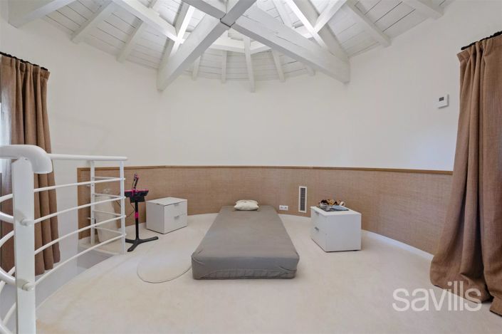 Image No.35-7 Bed House for sale