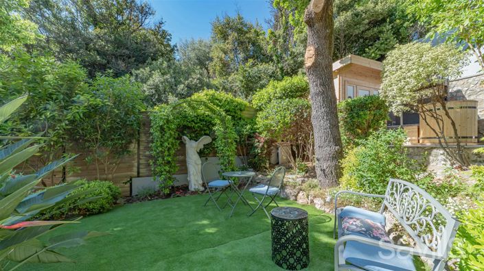 Image No.4-4 Bed House for sale
