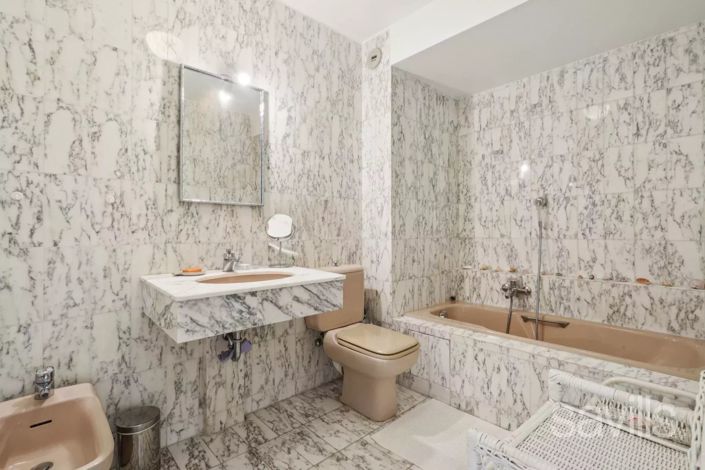 Image No.11-3 Bed Apartment for sale