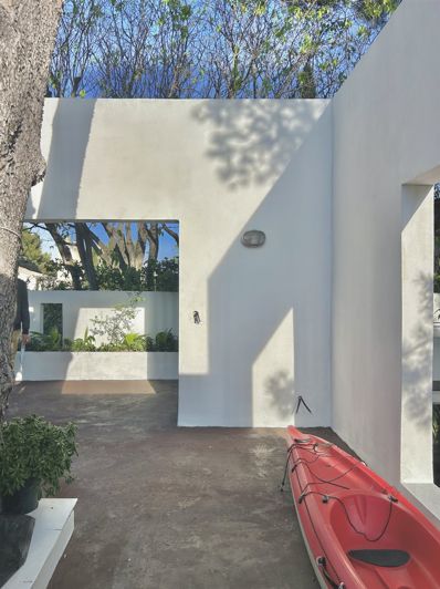 Image No.12-7 Bed House for sale