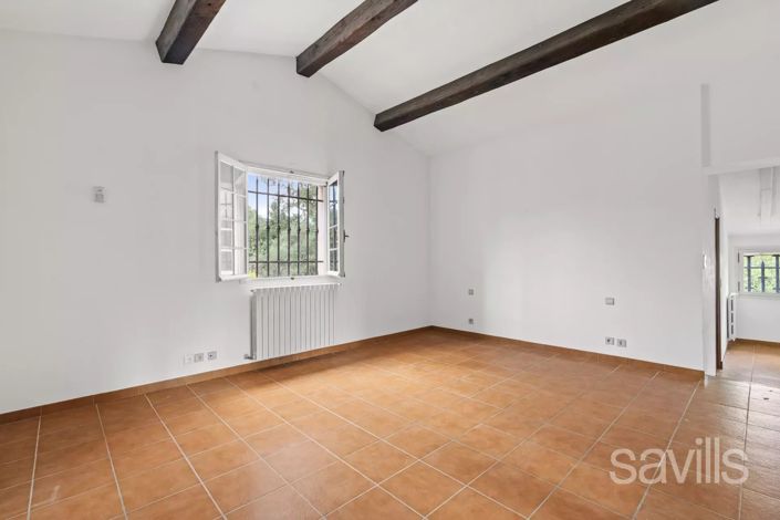 Image No.19-4 Bed House for sale