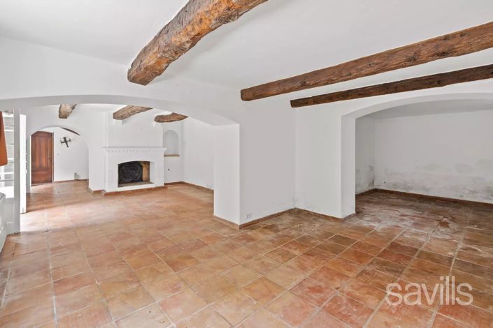 Image No.8-4 Bed House for sale