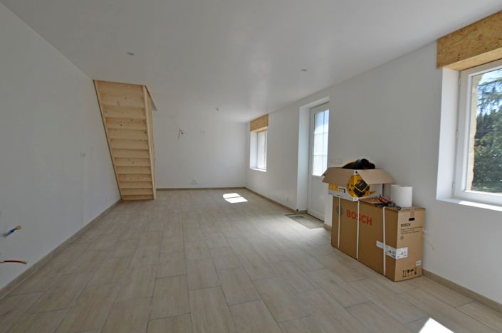 Image No.13-4 Bed House for sale