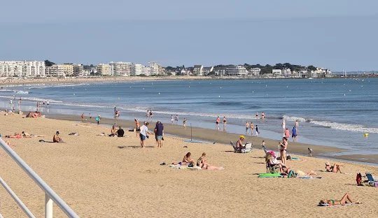 Image No.16-7 Bed House for sale