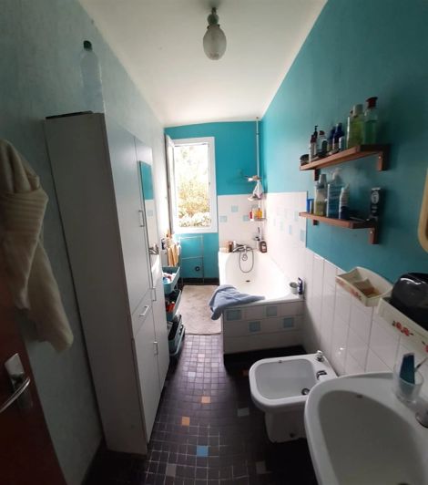 Image No.9-7 Bed House for sale