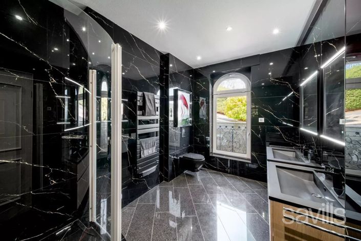 Image No.15-4 Bed House for sale