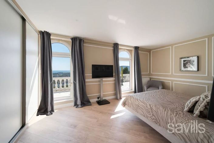Image No.17-4 Bed House for sale