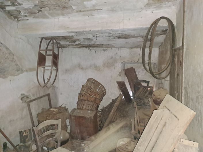 Image No.4-1 Bed House for sale