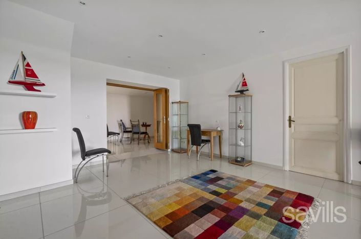 Image No.21-6 Bed House for sale
