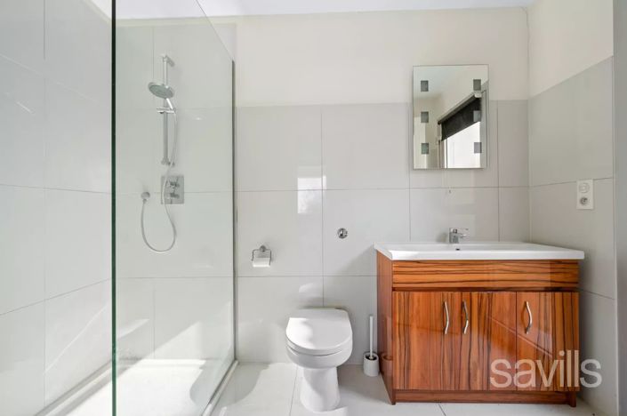 Image No.27-6 Bed House for sale
