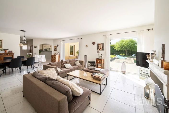 Image No.4-4 Bed House for sale