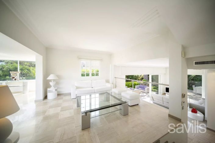 Image No.4-4 Bed House for sale