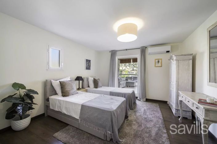 Image No.11-3 Bed Apartment for sale