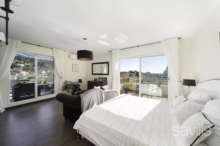 Image No.6-3 Bed Apartment for sale