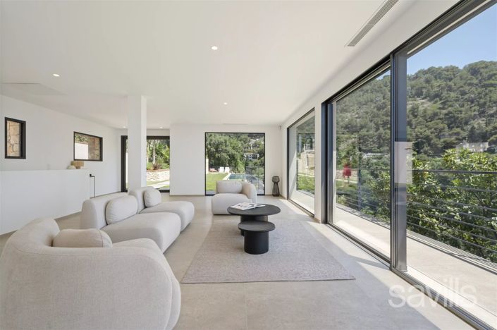 Image No.28-4 Bed House for sale