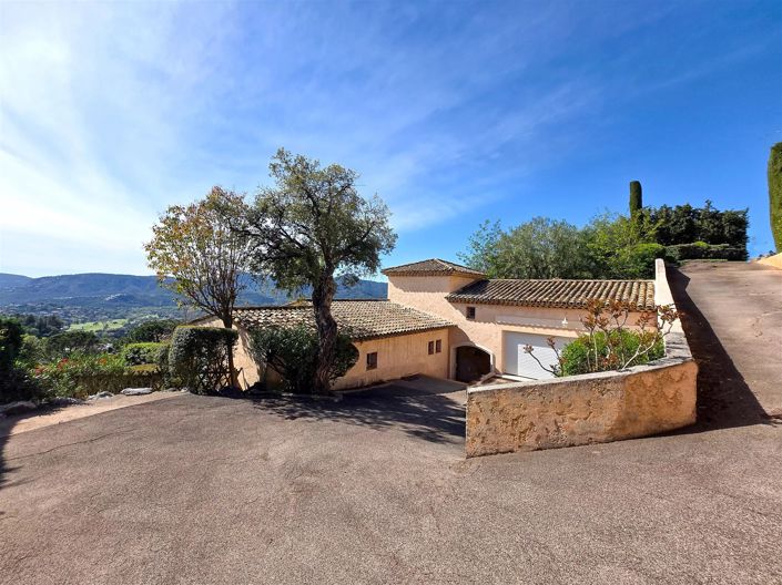 Image No.6-5 Bed House for sale
