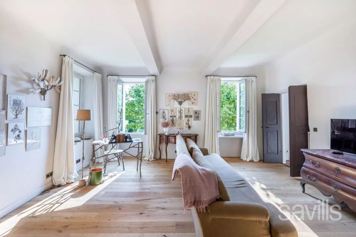 Image No.27-9 Bed House for sale