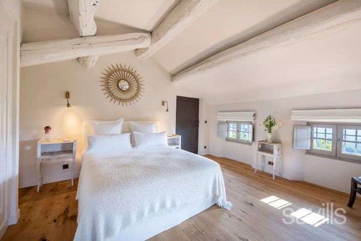 Image No.33-9 Bed House for sale