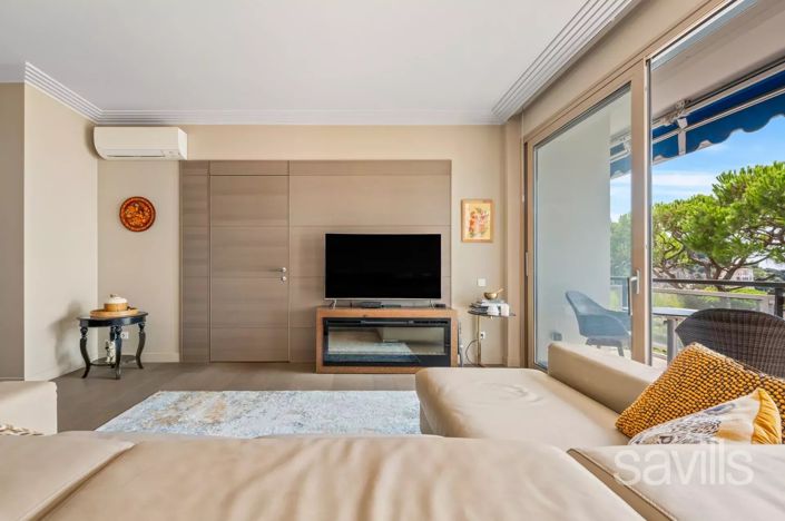Image No.10-3 Bed Apartment for sale