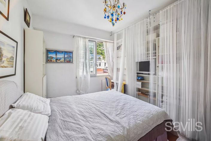 Image No.12-2 Bed Apartment for sale