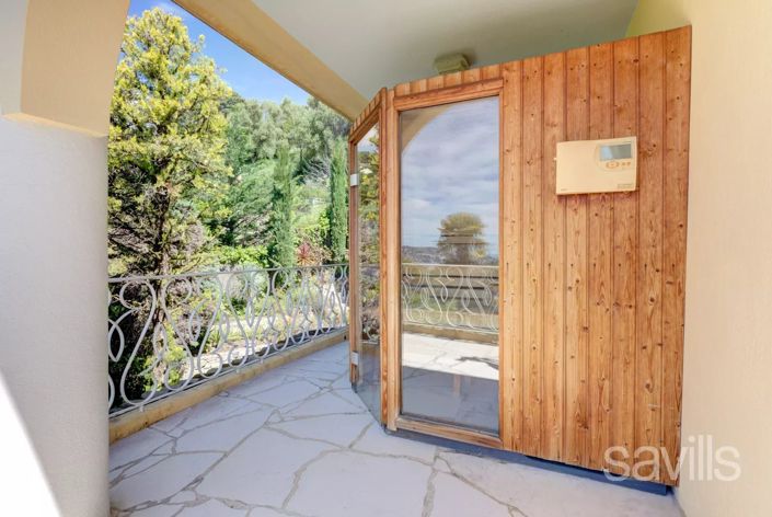 Image No.17-8 Bed House for sale