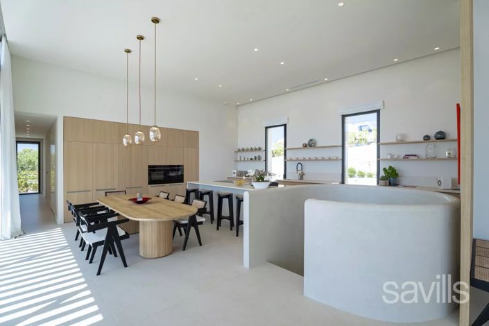 Image No.23-5 Bed House for sale