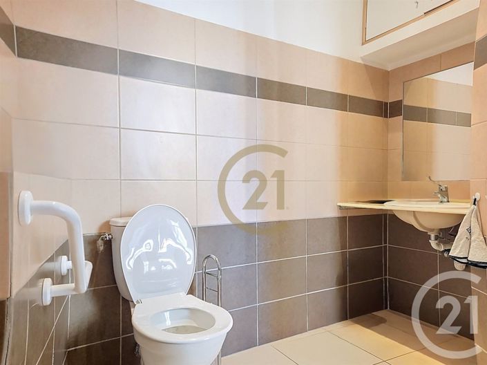 Image No.7-Apartment for sale