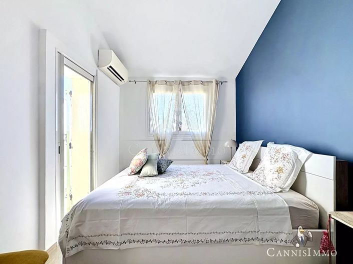 Image No.16-3 Bed House for sale