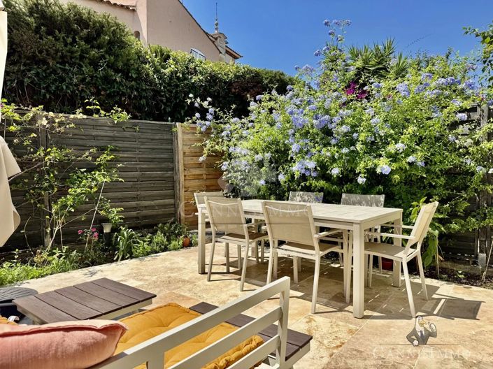 Image No.25-3 Bed House for sale