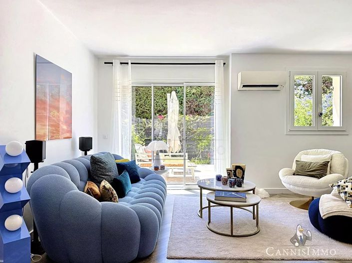 Image No.5-3 Bed House for sale