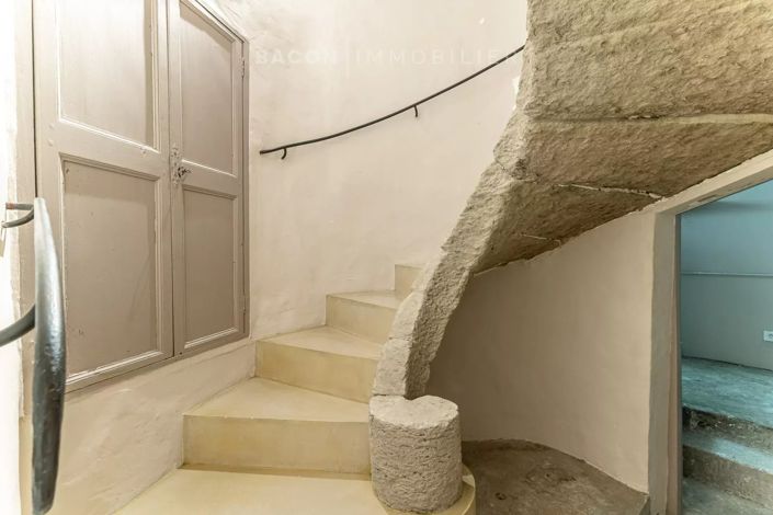 Image No.13-4 Bed House for sale