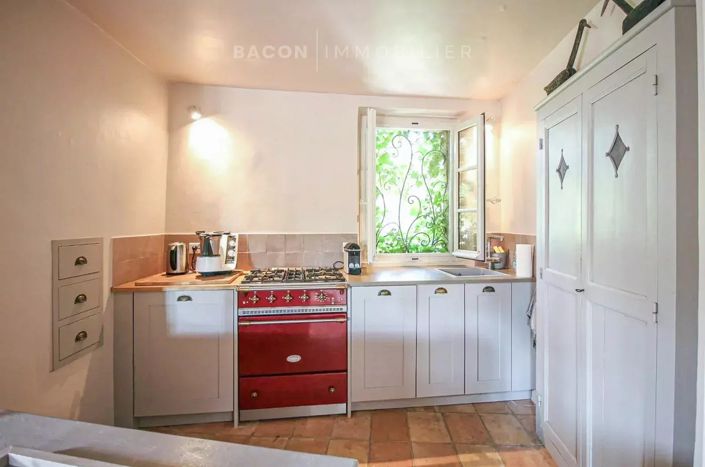 Image No.7-4 Bed House for sale