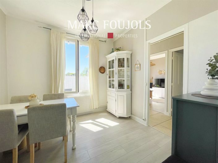 Image No.8-2 Bed House for sale