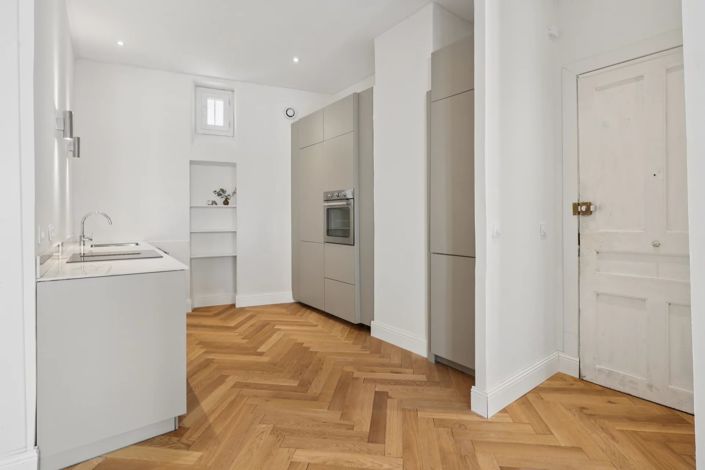 Image No.14-2 Bed Apartment for sale