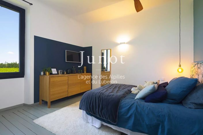 Image No.21-4 Bed House for sale
