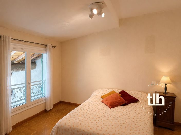 Image No.16-4 Bed House for sale