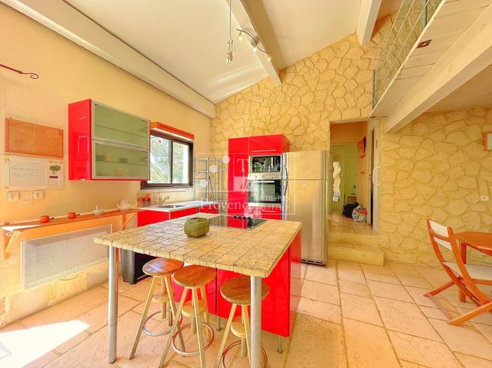 Image No.3-3 Bed House for sale