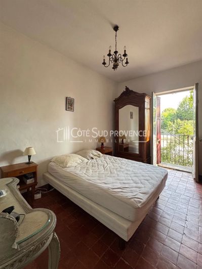 Image No.12-4 Bed House for sale