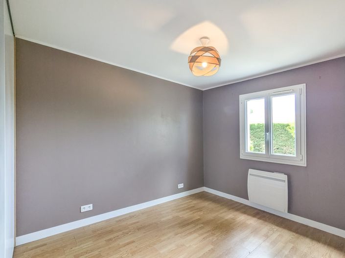 Image No.13-3 Bed House for sale